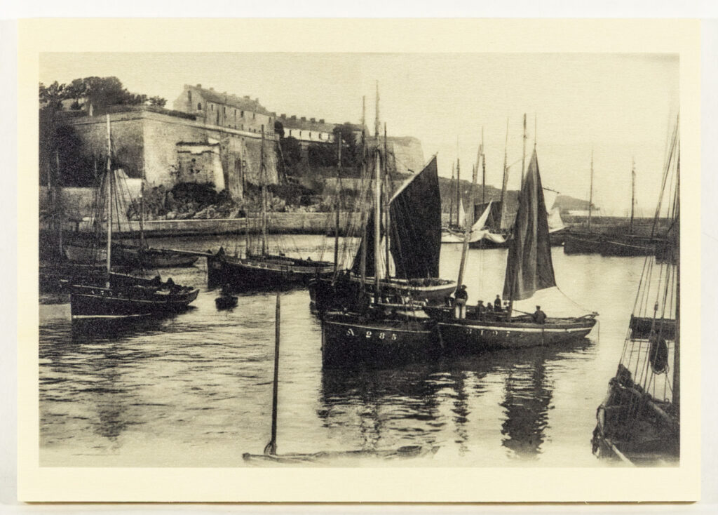 Sardiniers dans le port de Palais à Belle-Ile-en-Mer